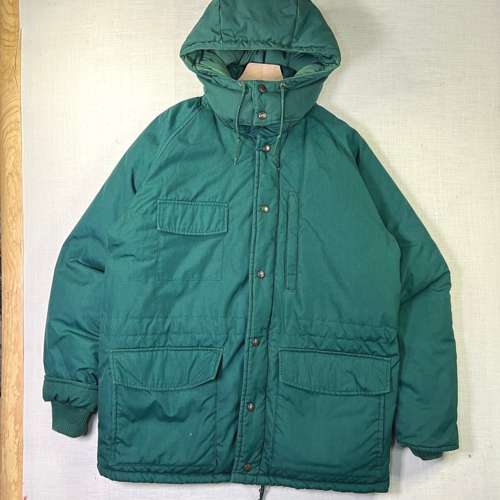 VTG Cabelas Hunting Parka Puffer Mens M Jacket USA Green Heavy Down Quilted Hood - Picture 2 of 12